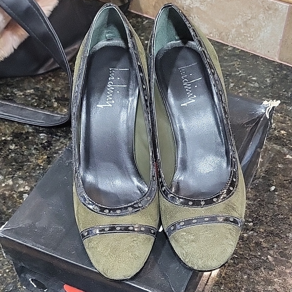 Luichiny Suede Green And Black Women's Shoes Size 9